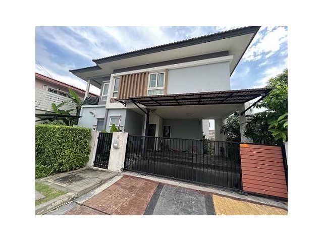 ขายบ้านเดี่ยว สไตล์รีสอร์ท  ใกล้รถไฟฟ้าสีชมพู