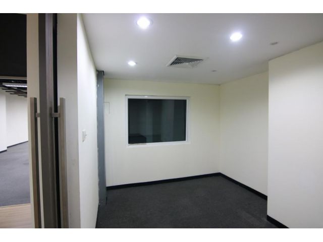(TD-2503) The Trendy Office ให้เช่าออฟฟิศ ขนาด 167.05 ตร.ม. ชั้น 25 สุขุมวิท 13 ใกล้ BTS นานา