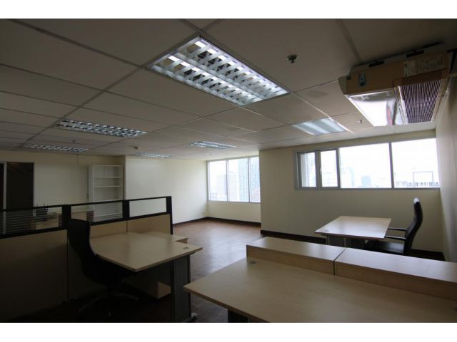 (TD-2301A) The Trendy Office ให้เช่าออฟฟิศ ขนาด 51 ตร.ม. ชั้น 23 สุขุมวิท 13 ใกล้ BTS นานา