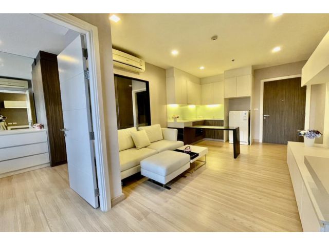 Code C20221206202.........Urbano Absolute Sathorn - Taksin สำหรับขาย, 1 ห้องนอน, 1 ห้องน้ำ, ชั้นสูง, แต่งครบ, ราคาพิเศษ!!
