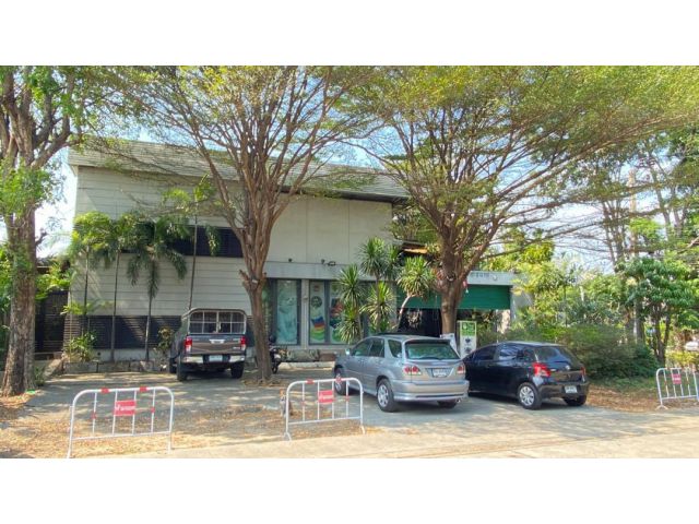 ให้เช่าอาคารสำนักงาน คลีนิก HealthCare ย่านเลียบด่วน ประดิษฐ์มนูธรรม