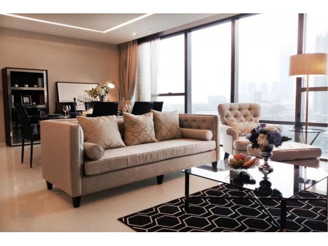 Code C20221201540.........The Bangkok Sathorn ขายพร้อมผู้เช่า 2 ห้องนอน, 2 ห้องน้ำ, ชั้นสูง, แต่งครบ, ราคาพิเศษ!!