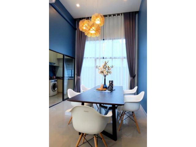 ให้เช่า ทาวน์โฮม Code M209 Arden Phatthanakan 185 ตรม. 20 ตร.วา