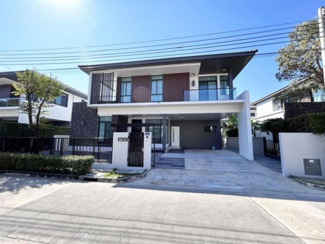 ขายหรือให้เช่าบ้านเดี่ยว 2ชั้นรีโนเวทใหม่ หมู่บ้านมัณฑนา4 อ่อนนุช วงเเหวน