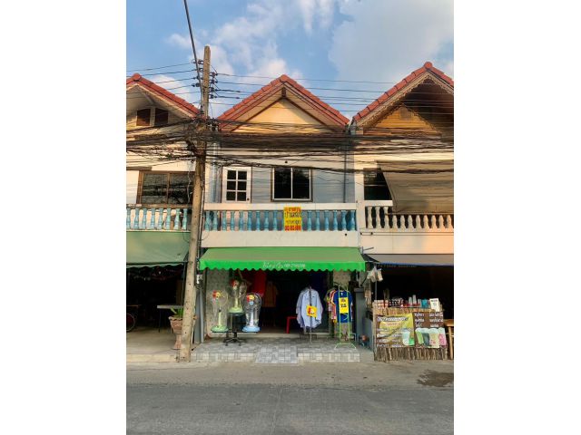 ขายบ้าน 2 ชั้น ซอยปั้นทองนิเวศน์2 ตำบลคูคต อำเภอลำลูกกา จังหวัดปทุมธานี