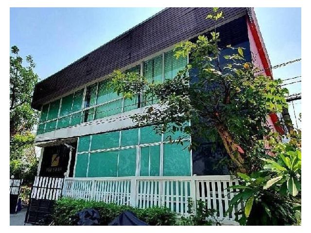 ขายหรือให้เช่าบ้านเดี่ยวอาคารสำนักงาน 3 ชั้น ขนาด 780 ตรม. บริเวณซอยท่าข้าม แขวงแสมดำ เขตบางขุนเทียน-พระราม2