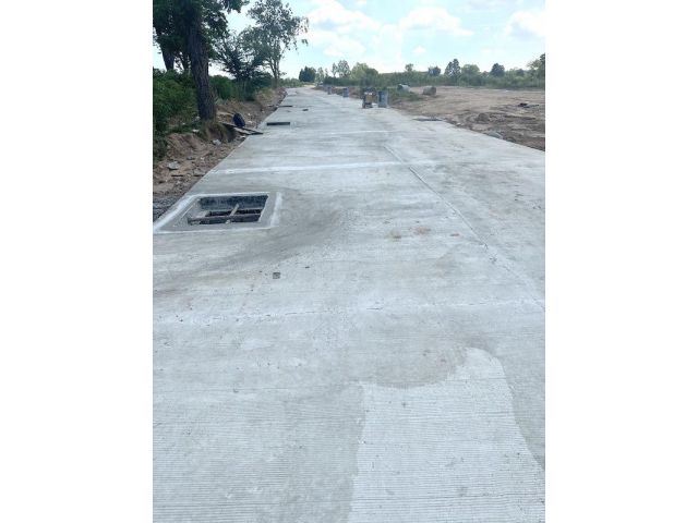@@@ขายที่ดินผังเมือง EEC เนื้อที่ 12.5ไร่ ติดถนน 85เมตร ลึก 300เมตร ตำบลบึง ศรีราชา ชลบุรี ใกล้นิคมปิ่นทอง ใกล้ตลาดบึงวรกิจ@@