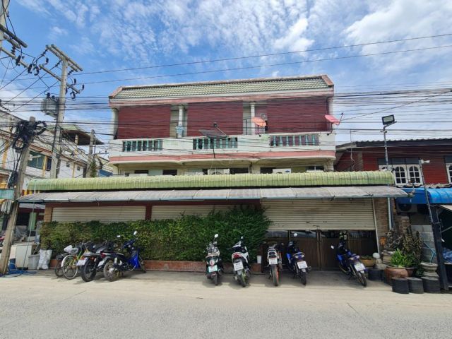 (HL)A82435 - ขายด่วน #ตึกแถว 2 ชั้นครึ่ง 5 คูหาติดกัน เนื้อที่ 113.2 ตร.ว. ติด ถนนไอยรา 1 #ซอยไอยรา 10 #คลองสอง #คลองหลวง #ปทุมธานี