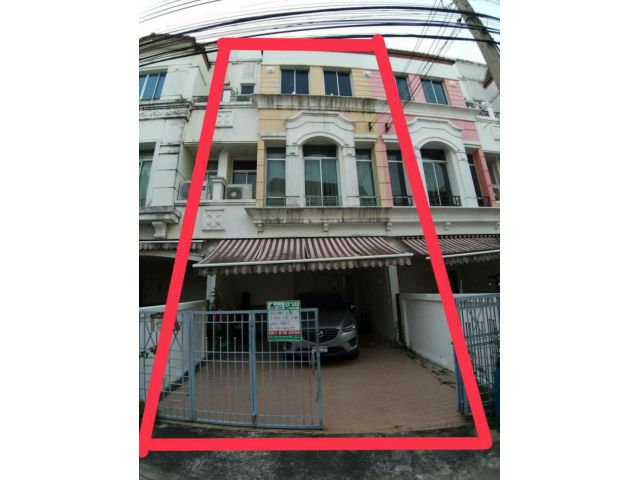 (HL)A82258 - ขาย ทาวน์โฮม 3 ชั้นโครงการบ้านกลางเมือง บริติชทาว์น ศรีนครินทร์ 175 ตรม. 24.4 ตร.วา