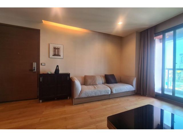 Code  C20231000248.......The Address Sathorn ขายพร้อมผู้เช่า, 1 ห้องนอน, 1 ห้องน้ำ, แต่งครบ, ราคาพิเศษ!!