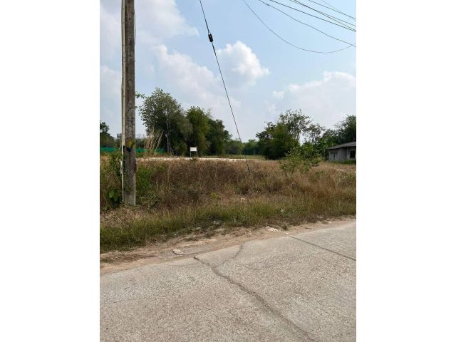ที่ดินถมแล้วใกล้ถนนศุขประยูรบ้านเซิด 1-3-26ไร่ เหมา8ล้านต.บ้านเซิด อ.พนัสนิคม จ.ชลบุรี - ที่ดินตรงข้ามกับหมู่บ้านเดอะแกรนด์