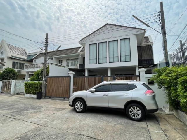 ขายบ้านเดี่ยว 2 ชั้น หมู่บ้านสุขเกษม วิลล่า สาทร-เจริญราษฎร์-เจริญกรุง-พระราม3