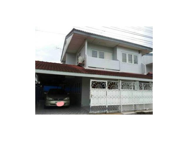 ขายบ้านเดี่ยว  ม.เสนานิเวศน์ 2 ใกล้แยกนวมินทร์ซิตี้อเวนิว 42 ตร.ว
