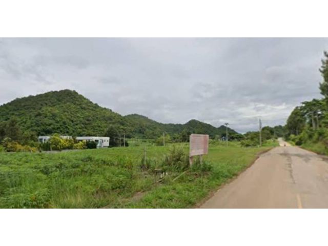 R64-046 ขายที่ดินย่านเขาใหญ่ 2ไร่ ติดถนนเขาวง เป็นถนนดำเชื่อมจากถนนธนะรัชต์ไปออกถนนผ่านศึก วิวภูเขาสวยรอบด้าน