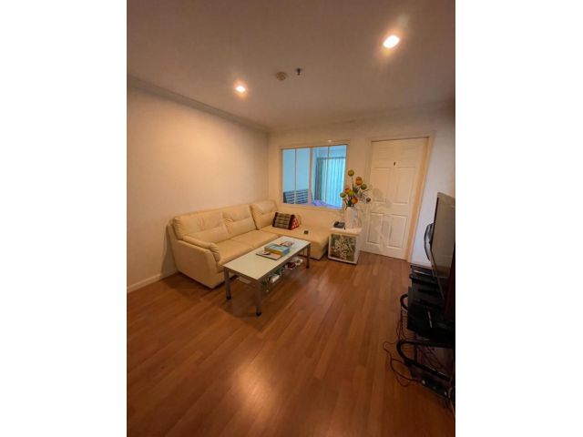 ให้เช่า คอนโด Lumpini place Narathiwas Chaopraya  40 ตรม.