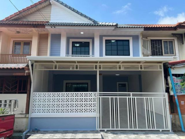 หมู่บ้านพฤกษา10