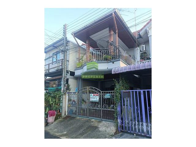 หมู่บ้าน แพรมาพร รังสิต คลอง 4 ขายด่วน ทาวน์เฮ้าส์ 2 ชั้น เนื้อที่ 18 ตร.ว ต่อเติมเต็ม ทำเลดี พร้อมอยู่