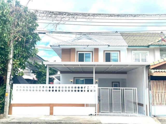 หมู่บ้านพฤกษา30/1