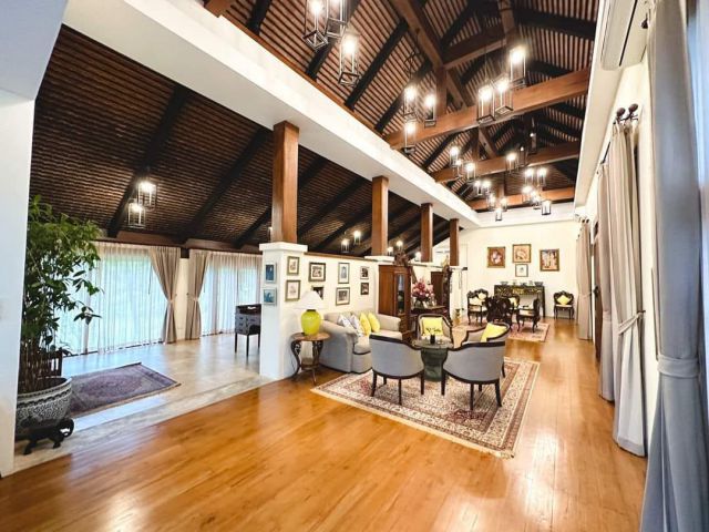 ขายบ้านริมแม่น้ำปิง เชียงใหม่ ทรงล้านนาประยุกต์ พื้นที่ 2-2- 68 ตรว(มีที่งอกอีก) อยู่ตำบลสันผีเสื้อ อำเภอเมือง เชียงใหม่