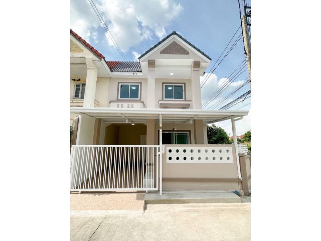 หมู่บ้านลภาวัน12