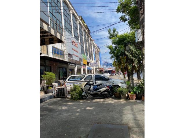 ให้เช่า อาคารพาณิชย์ M265 อาคารพาณิชย์ ริมถนนอุดมสุข สุขุมวิท 103 400 ตรม. 25 ตร.วา