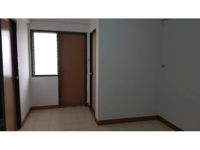 ขายห้องเอื้ออาทร กทม บางขุนเทียน ท่าข้าม 33ตรม 5.8แสน T0940457914