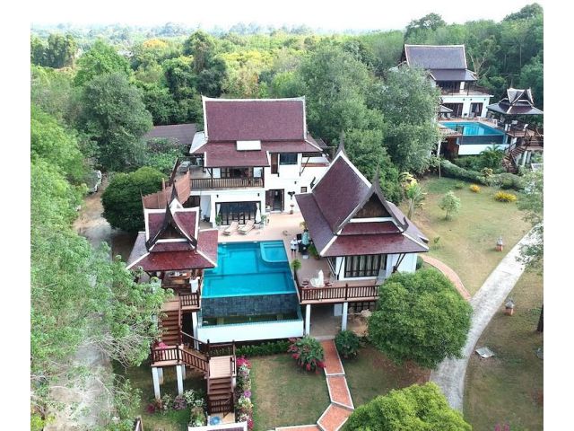 Amazing 4 bedroom pool villa in Cape Mae Phim Residence - price 8,200,000 THB