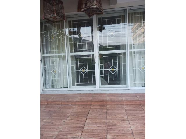 ขาย ทาวน์โฮม N862 ดิ เอสเตท ศรีนครินทร์ 184 ตรม. 38.7 ตร.วา