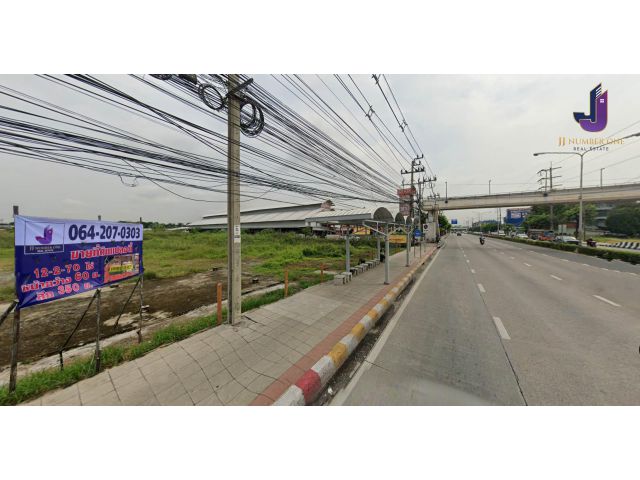 ขายที่ดินแปลงสวย ติดถนนเสรีไทย  เนื้อที่  12-2-70 ไร่  หน้ากว้าง 60 เมตร  ลึก  350 เมตร อยู่ในแหล่งชุมชน เดินทางสะดวก