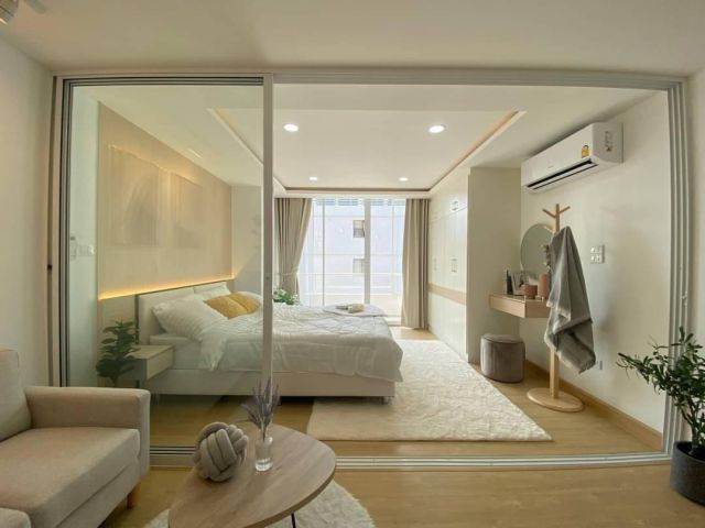 ขายคอนโดทำเลทอง JC Hill Place เจ็ดยอด ขนาด 32.99 ตรม. ชั้น 14 ราคา 1.69ล.