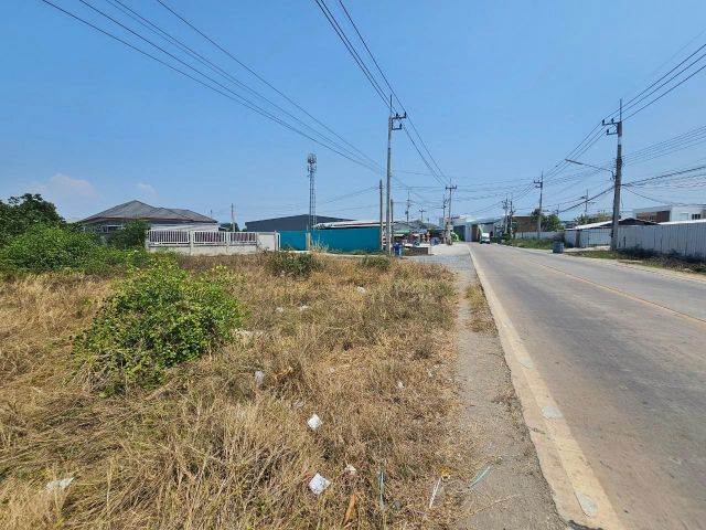 ขายที่ดิน พันท้ายนรสิงห์ แสมดำ บางกระดี่ บางขุนเทียน พระราม2 สมุทรสาคร เนื้อที่ 4-3-20 ไร่ 22,000 บาท