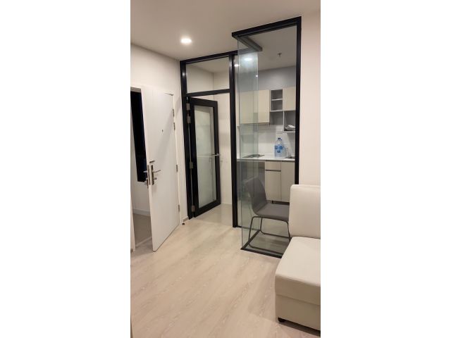 @@ขาย Escent Condo ตึกAชั้น 18 ห้องมุม 32ตร.ม ราคา 2.85 ล้าน แต่งครบพร้อมอยู่ @@