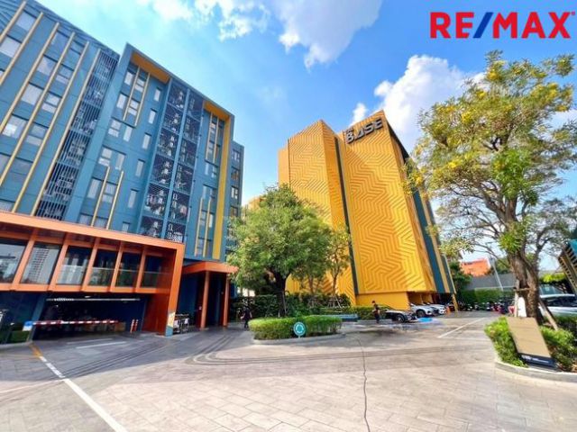 THE BASE Sukhumvit 50 ..ห้องใหม่ 1 Bedroom 31 ตร.ม. วิวสระว่ายน้ำ ..ใกล้สถานีรถไฟฟ้าอ่อนนุช เพียง 2 นาที » ตอบโจทย์ชีวิต