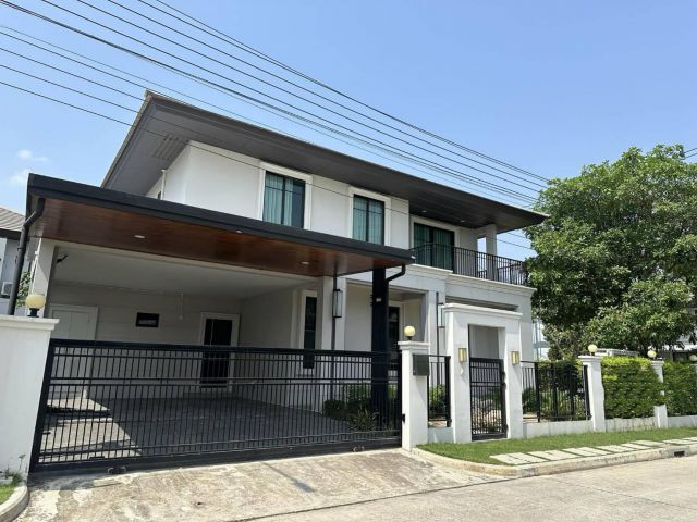 ขายบ้านเดี่ยว เศรษฐสิริ พัฒนาการ 87 หลังมุมพร้อมสระว่ายน้ำ ถนนพัฒนาการ-อ่อนนุช เขตประเวศ กทม.