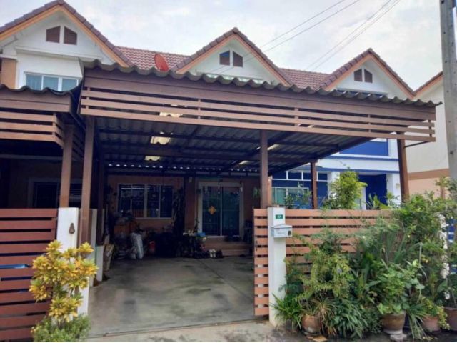 ขายทาวน์เฮ้าส์ สามพราน จ.นครปฐม 30วา 1.95ล T0826632546