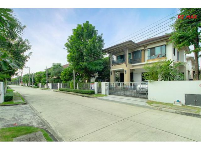 บ้านเดี่ยว เศรษฐสิริ ราชพฤกษ์-จรัญฯ เนื้อที่ 78 ตร.ว 4 ห้องนอน 4 ห้องน้ำ ราคาพิเศษ
