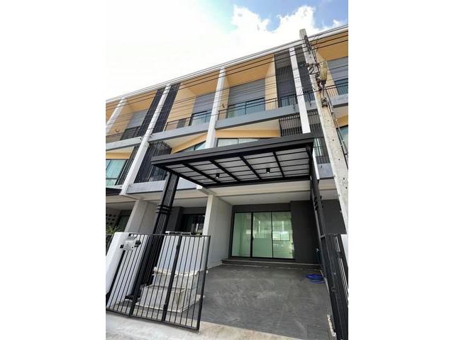 PP201 ขายทาวน์โฮม 3 ชั้น  นลิน แกรนด์ อเวนิว วงแหวน-พระราม 9 Nalin Grand Avenue Wongwaen-Rama 9 ถ.กาญจนาภิเษก  ติดวงแหวน