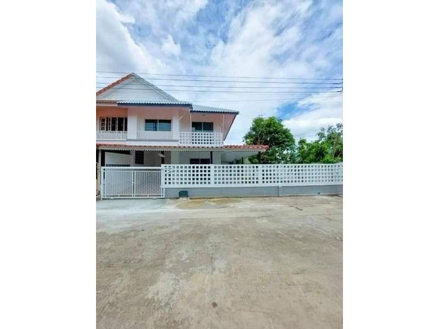 ขายบ้านหลังริมทุ่งนา มีสวน อารมณ์บ้านเดี่ยว บรรยกาศดี โครงการพฤกษา 3  บนถนน ซอยวัดลาดปลาดุก อำเภอบางบัวทอง จังหวัดนนทบุร
