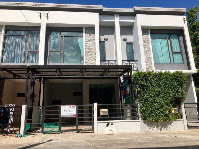 ขายทาวน์โฮม พลีโน่ประชาอุทิศ60 เข้าซอยไป 30 เมตร จะเป็นโครงการรวมหลายโครงการของAP มีเดอะซิตี้