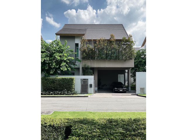 ขายบ้านเดี่ยว 2 ชั้น โครงการ Private Nirvana Residence North 3 ห้องนอน 4 ห้องน้ำ 1 ห้องหนังสือ 1 ห้องแม่บ้าน (พร้อมห้องน