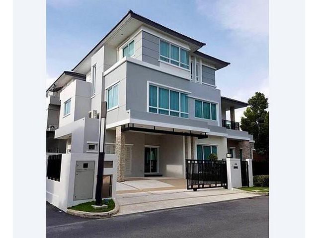 Rent เช่า บ้านเดี่ยวหรู ตกแต่งพร้อมอยู่ โครงการแกรนด์ บางกอก บูเลอวาร์ด พระราม9 ศรีนครินทร์ กรุงเทพกรีฑา