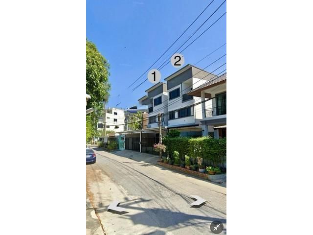 Rent เช่า ทาวน์โฮม รีโนเวทใหม่ ถนนติวานนท์ ท่าทราย นนทบุรี เหมาะทำออฟฟิศและอยู่อาศัย
