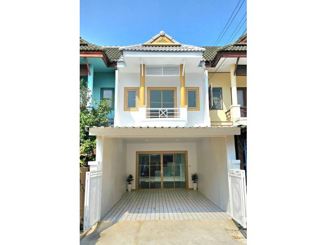 หมู่บ้านดิเอมเมอรัลด์พาร์ค2