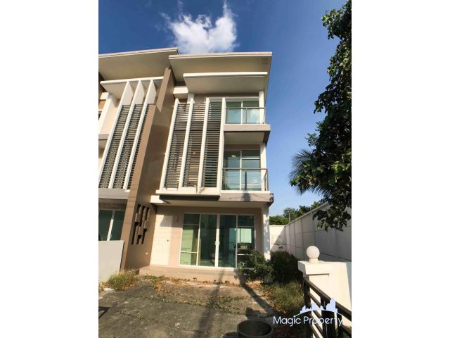 ขายทาวน์เฮ้าส์ 3 ห้องนอน ในทาวน์ อเวนิว ซิกซ์ตี้ วิภาวดี 60 เขตหลักสี่ กรุงเทพ