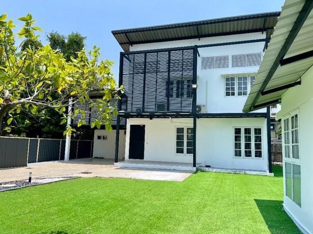 Rent เช่า บ้านเดี่ยว ขนาดใหญ่เหมาะทำโฮมออฟฟิศ ถนนรามอินทรา42 ใกล้ซอยนวลจันทร์