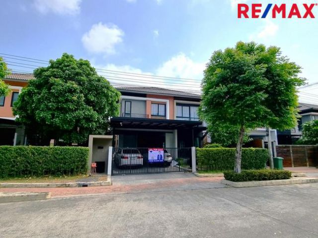 บ้านเดี่ยว หมู่บ้านเลอมาน-คลองหลวง 69.7 ตร.ว. ตรงข้ามโลตัสคลองหลวง ใกล้ ม.ธรรมศาสตร์รังสิต, ม.กรุงเทพ คลองหนึ่ง, คลองหลว