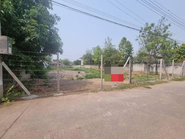 ขายที่ดินอำเภอเมืองเชียงใหม่ ใกล้สนามบิน เนื้อที่ 319 ตร.ว. ราคา 9.6 ล้าน เหมาะสร้างหอพัก ที่อยู่อาศัย