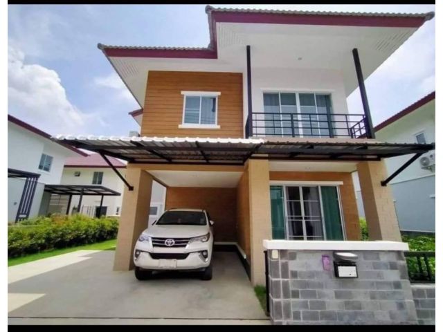 บ้านเช่าเชียงใหม่ ถนนสันกำแพงสายใหม่ เนื้อที่ 55 ตร.ว (3นอน 3น้ำ)ให้เช่า 17,000 บาท