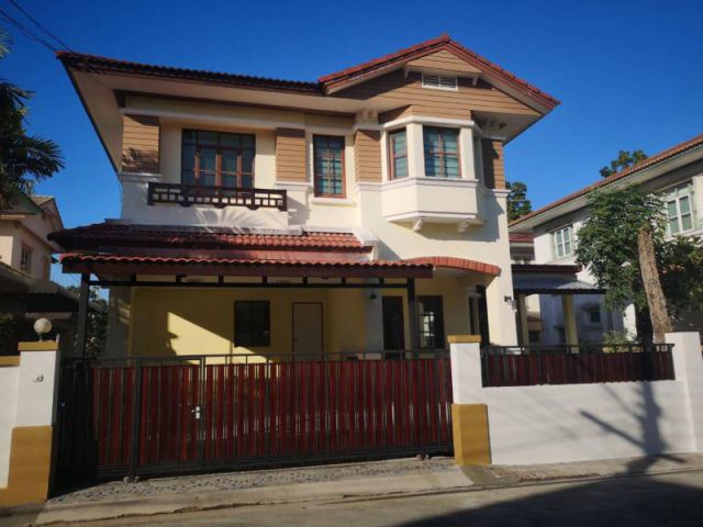 U1294ให้เช่าบ้านเดี่ยว 2 ชั้น หมู่บ้านชัยพฤกษ์ ซ.บางปลา 2 ใกล้วัดหลวงพ่อโต และแหล่งชุมชน ตลาด ทำเลดีเดินทางสะดวกเข้าออกไ