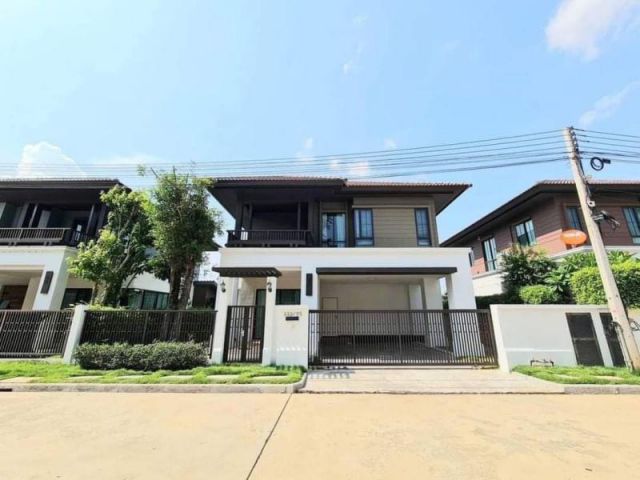 บ้านเช่าสันทราย หมู่บ้านเศรษฐสิริสันทราย (3นอน 3น้ำ) ให้เช่า 38,000/เดือน
